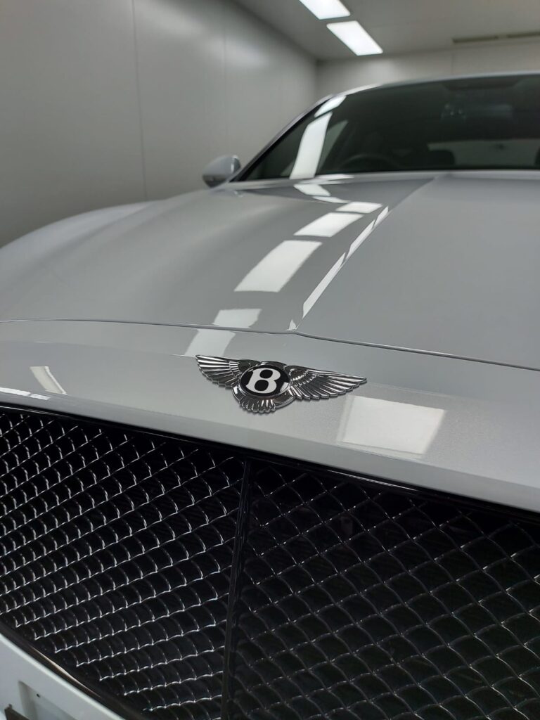 Bentley badge hood ornimate perfect detail